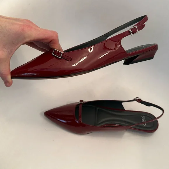 Red Heels - Picture 6 of 15